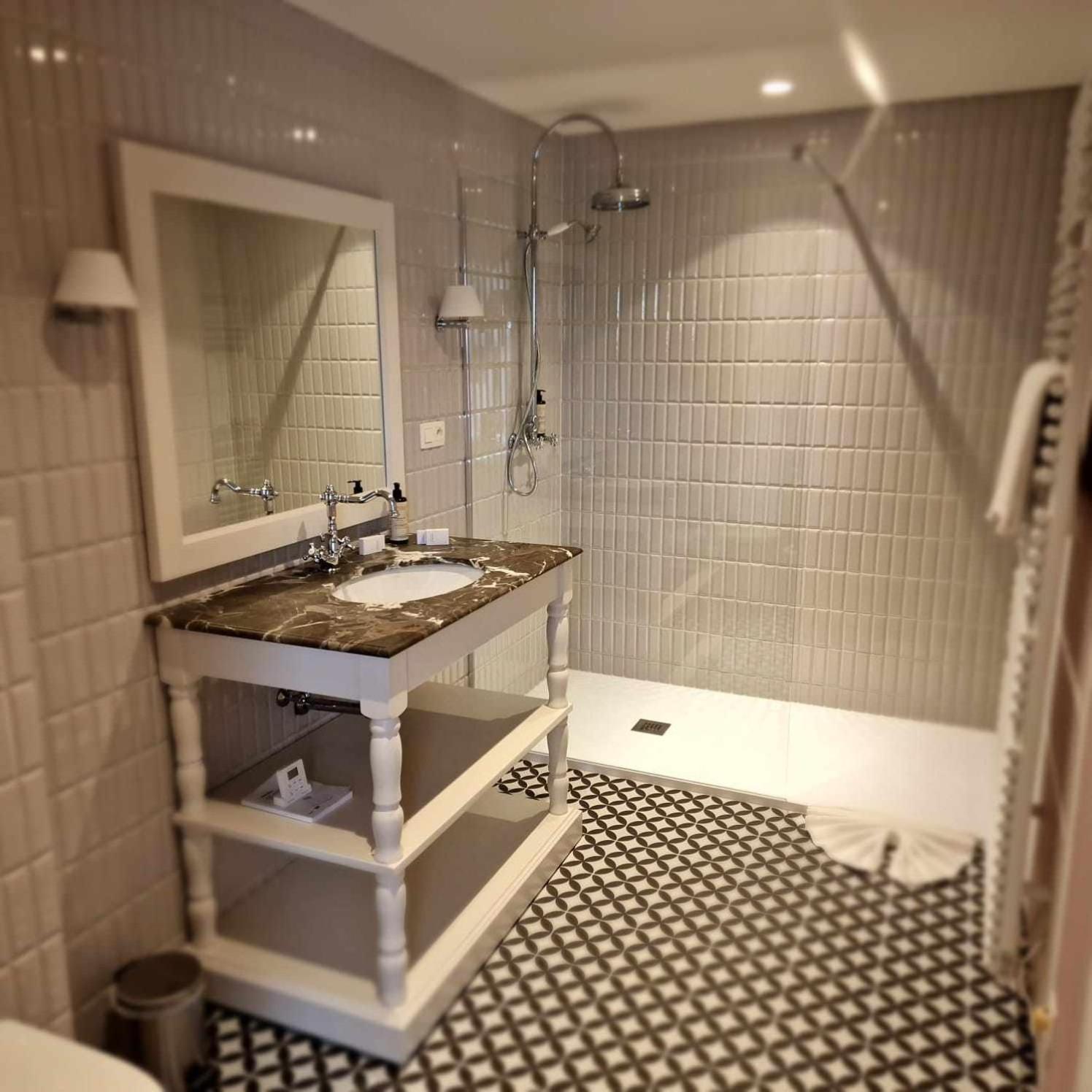 Hotel Le Cor De Chasse Saint-Hubert Bagian luar foto